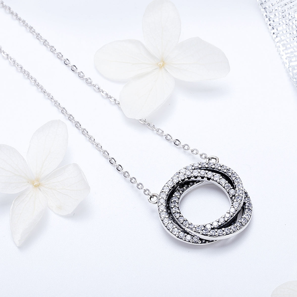 Sterling silver set diamond necklace