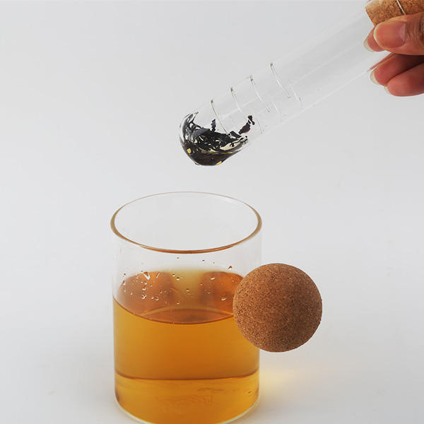 Unique Tube Shape Durable Borosilicate Glass Tea unique glass tube tea infuser with cork lid