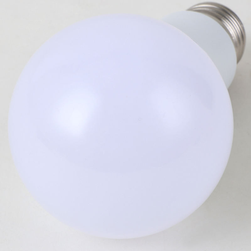 Led bulb A60 plastic-coated - warm light indoor lighting