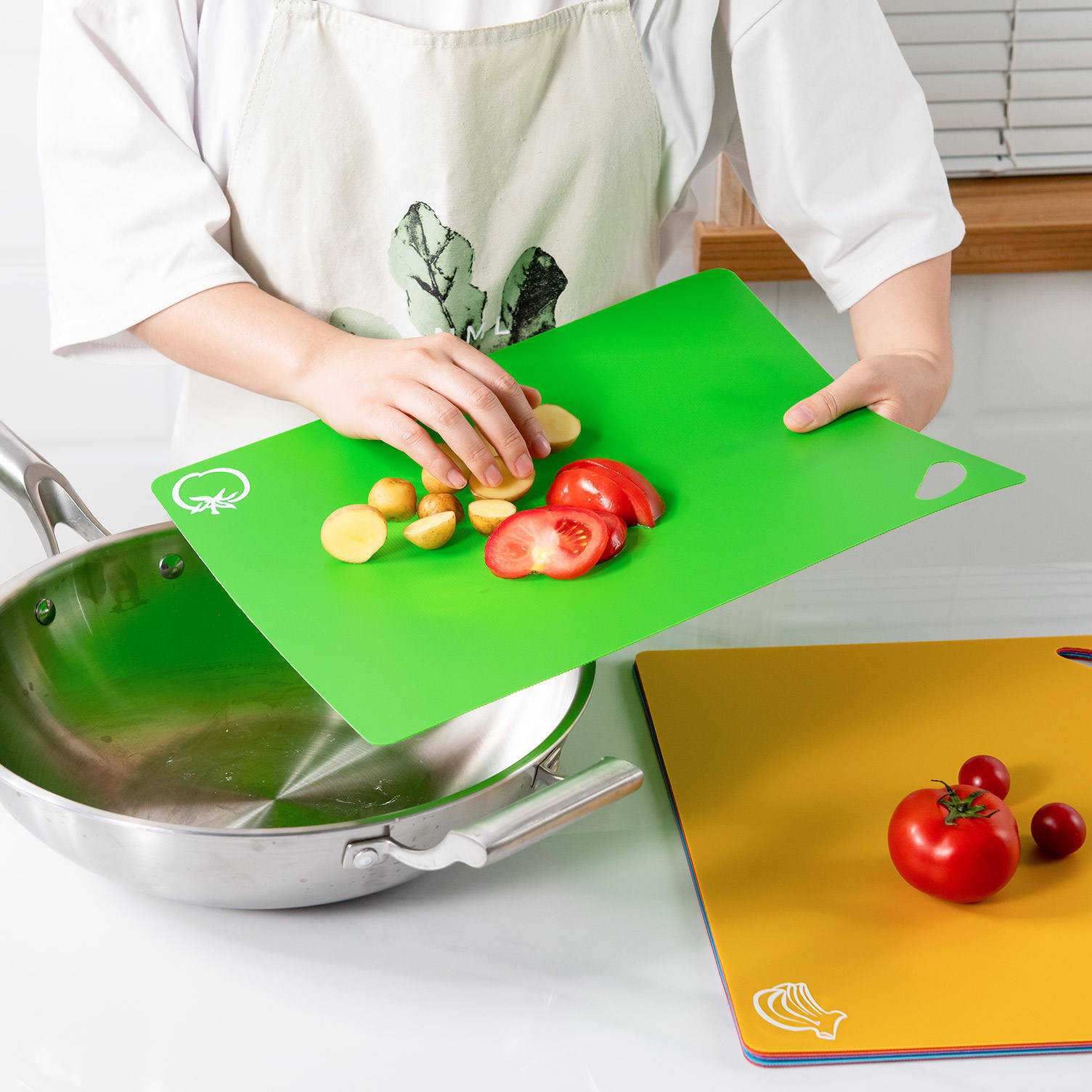 Kitchen Cutting Board Vegetable Tools Flexible Plastic Cutting Board Mat Non-Slip Kitchen Accessories Chopping Board