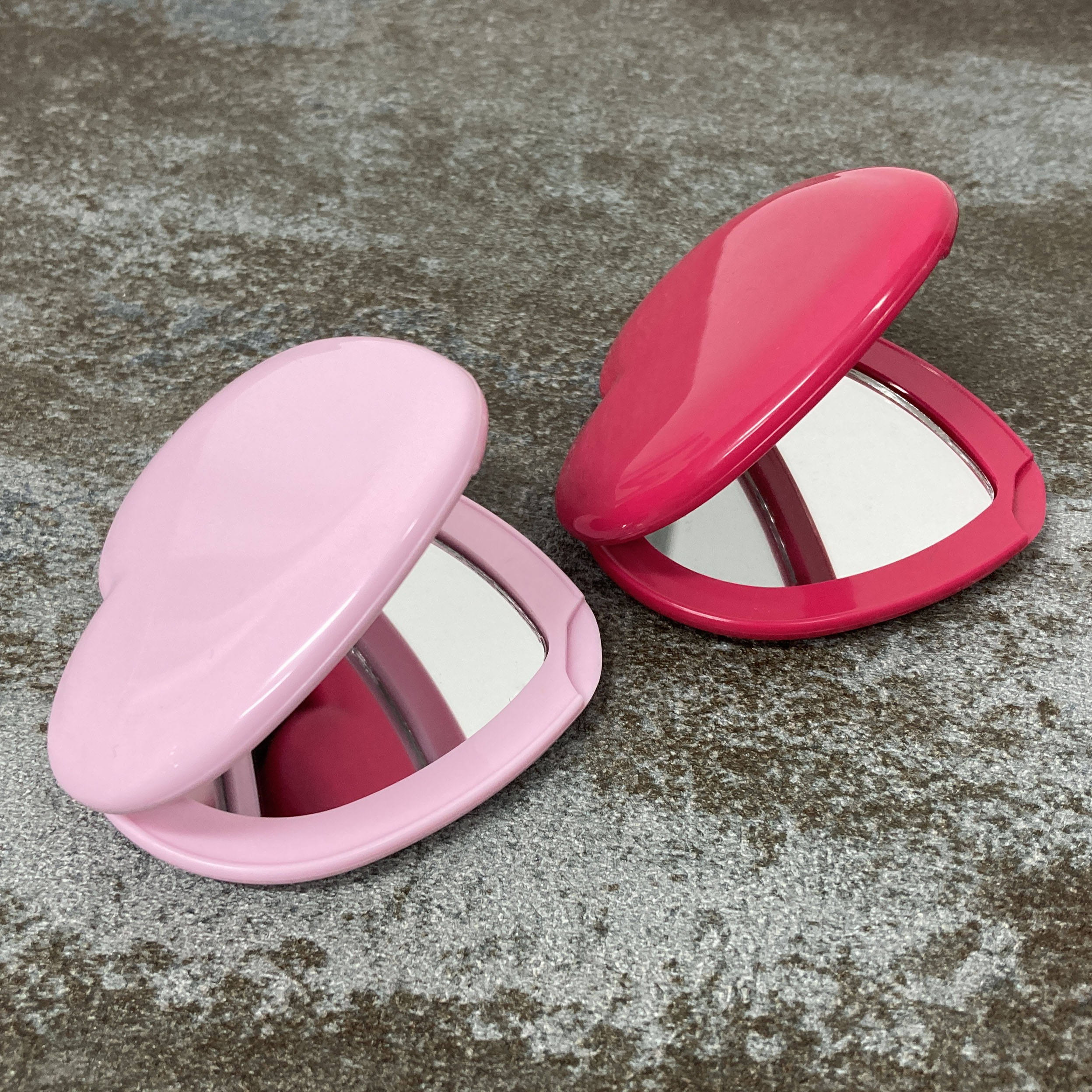 Heart shape 2-Sided Makeup Mirror in Stock, Private logo Portable Travel Makeup Mirror