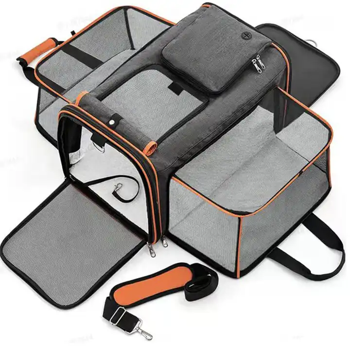 Pet Carrier Bag Breathable Foldable Large Capacity Cat Bag Outdoor Travel Product Dogs Animal