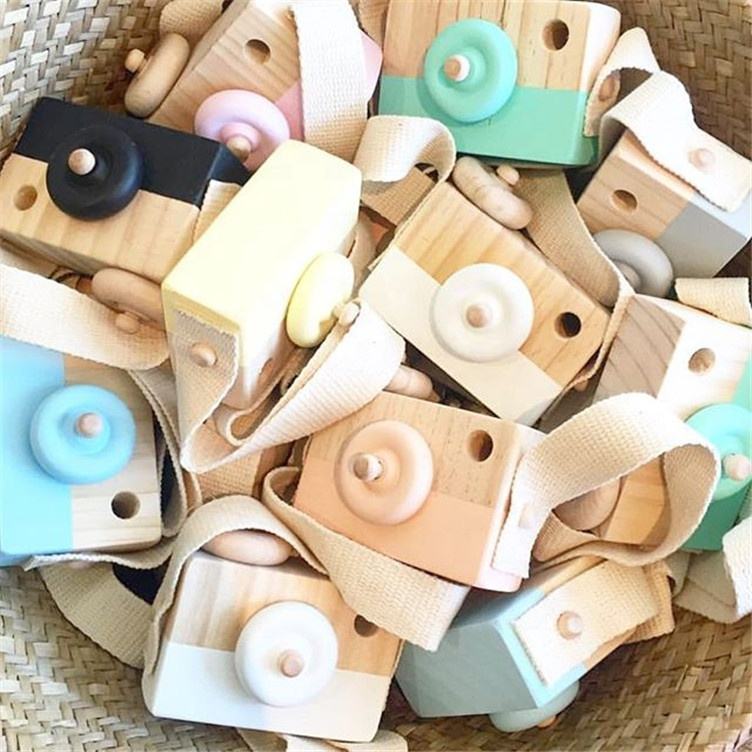 Cute Pretend Toy Wooden Camera Baby Kids Hanging Kids Camera Toys