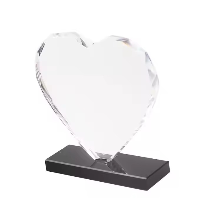 Crystal optical heart glass trophy award achievement souvenir gift