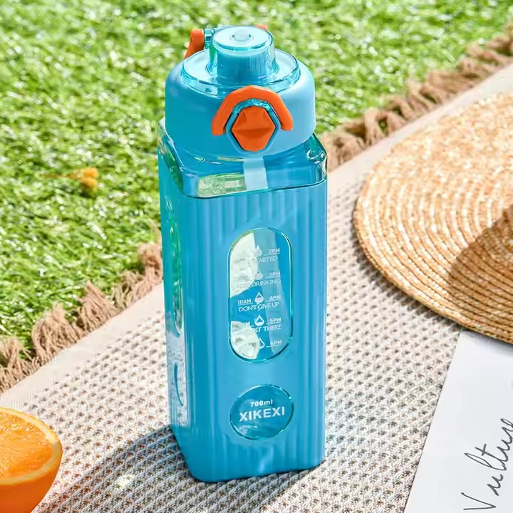 Water Drinking Bottle Plastic Sports Water Cup Pop-up cap leaf proof