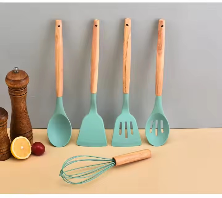 Silicone Kitchenware Set With Wooden Handle Premium Wooden Handle 12 Pcs Silicone Kitchen Utensils