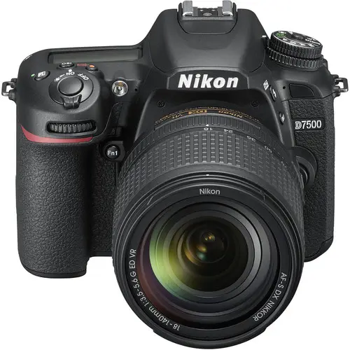 Brand new Nikonn D7500 DSLR Camera with 18-140mm Lens