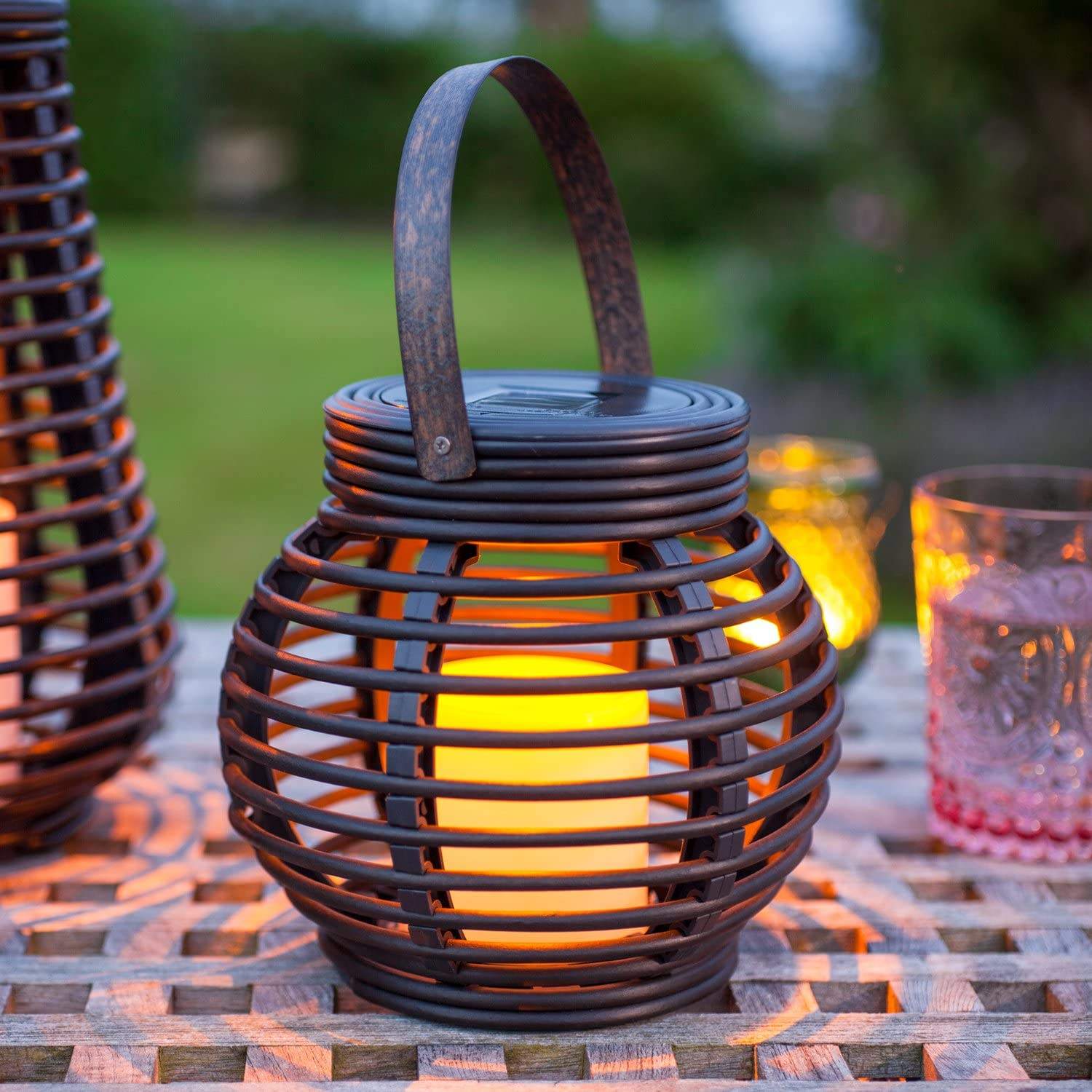 Solar garden lantern set rattan Brown teardrop shape and round ball garden light for outdoors