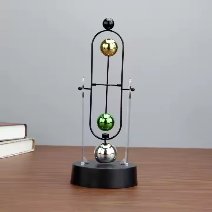 Rotating Perpetual Motion Desk Decoration