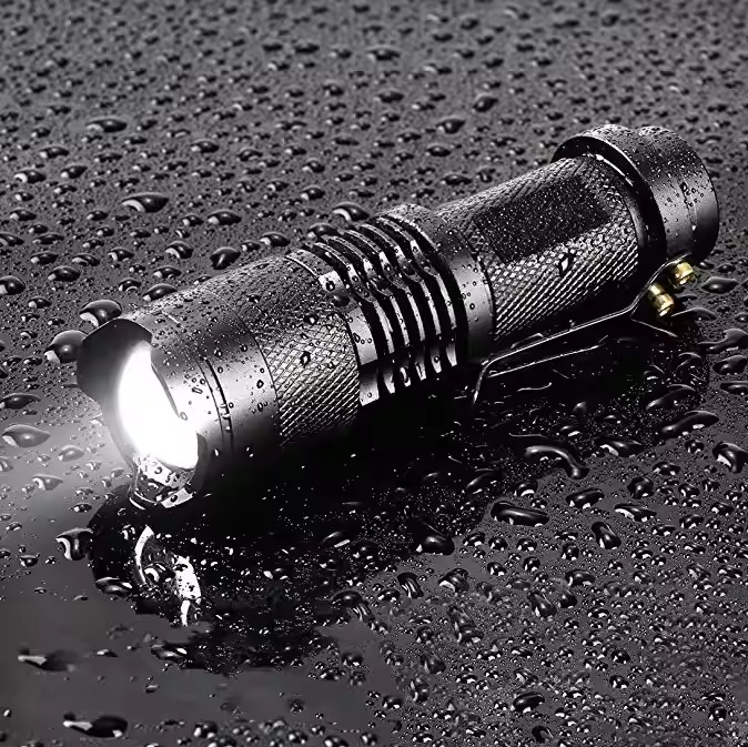 Mini LED Zoom Flashlight Pocket Pussy Tactical Torch with Clip