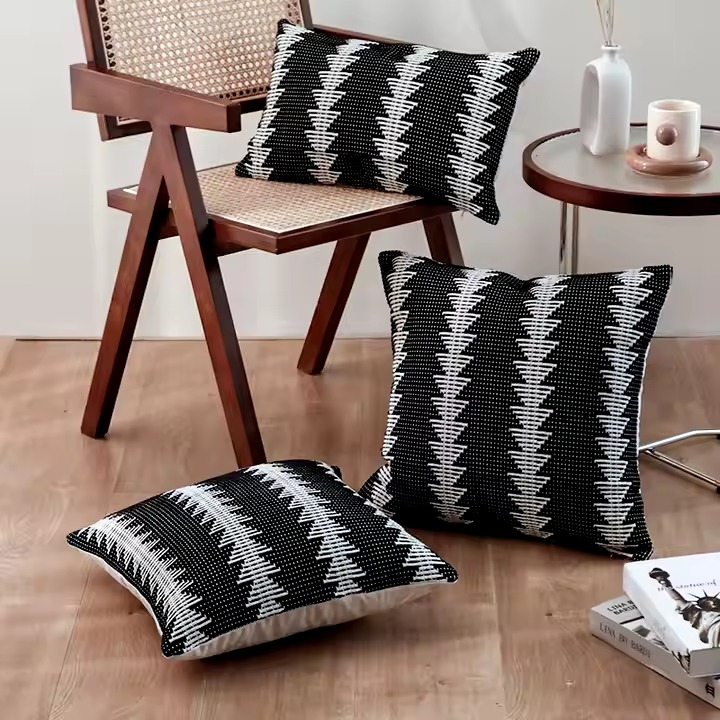 Cotton Woven Pillow Case For Living Room